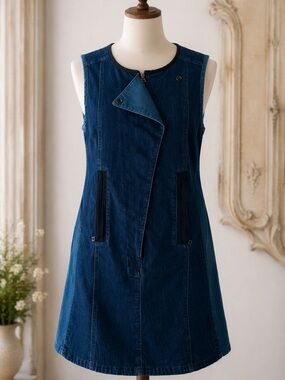 Tory Burch L navy denim perfect side panels pockets zip
Up dress